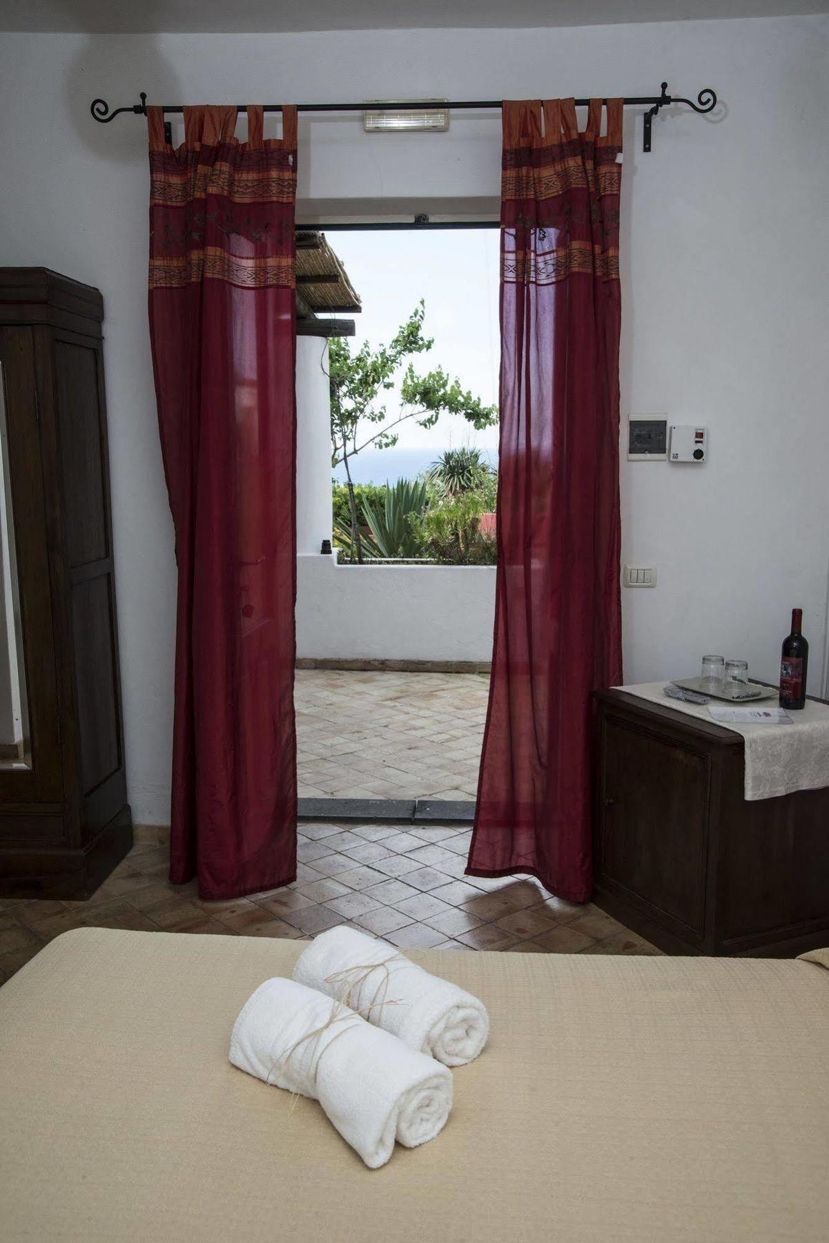Il Gelso Vacanze Мальфа Экстерьер фото
